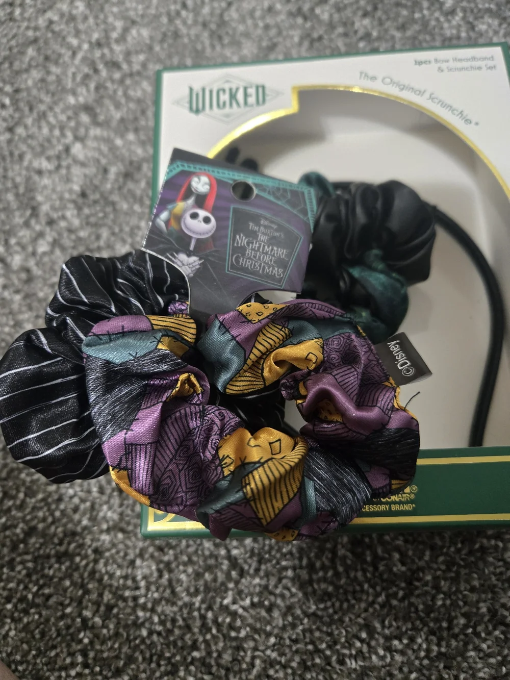 scunci Wicked Black Headband And Scrunchie Nightmare Before Christmas Scrunchies